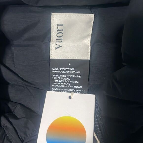 NWT Vuori Steadfast Insulated Full Zip Jacke
Men's Jacket size  L - Picture 8 of 9